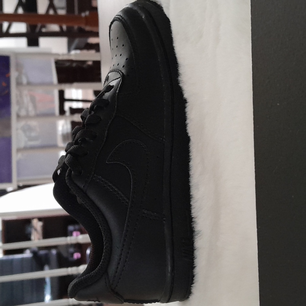 Shoes force 1 e 12 c kids
